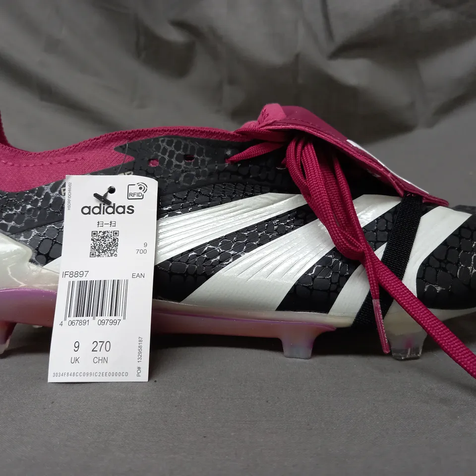PAIR OF ADIDAS PREDATOR FOOTBALL BOOTS IN BLACK/BERRY/WHITE UK SIZE 9