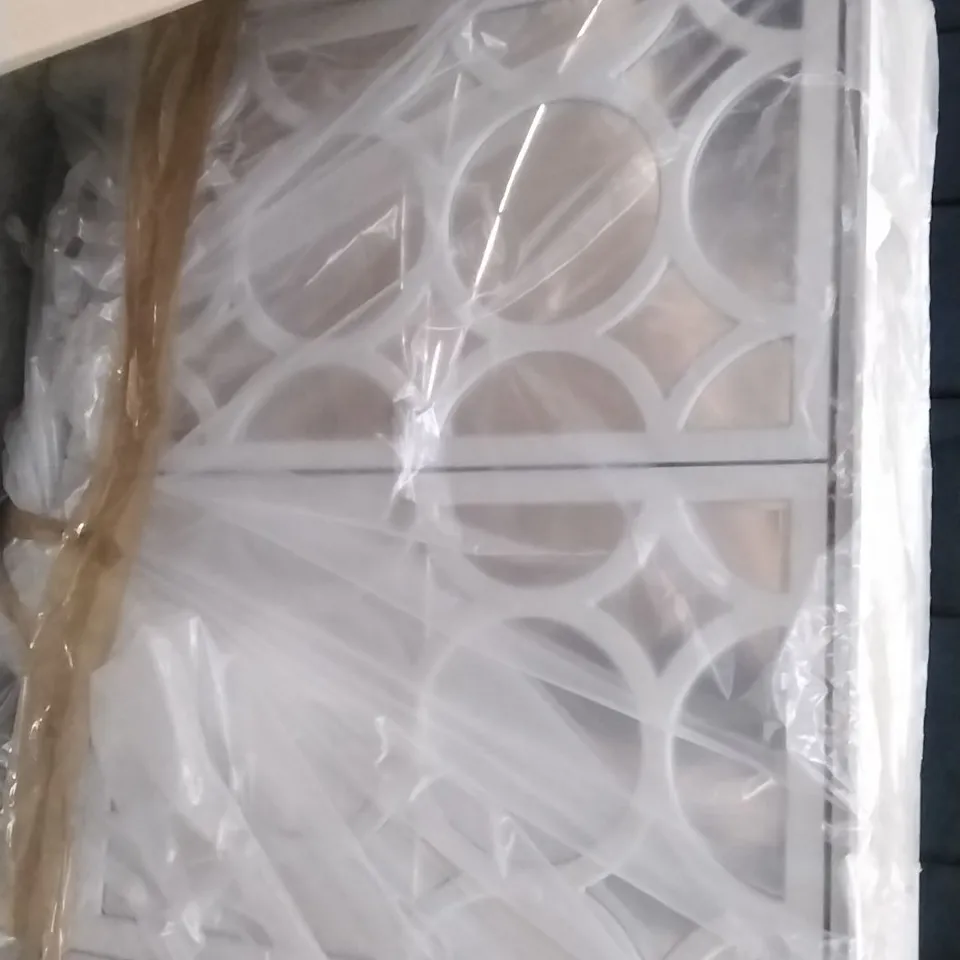 WRAPPED WHITE DRESSER - SMASHED MIRROR