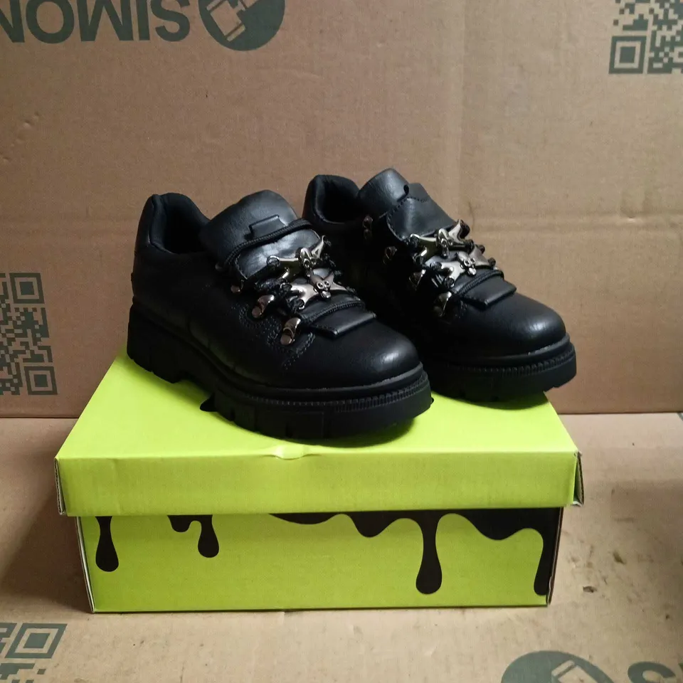 KOI KIDZ LIL RIMO CORE TRAINERS BLACK SIZE 13