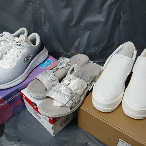 APPROXIMATELY 14 BOXED PAIRS OF SHOES & FOOTWEAR TO INCLUDE DUNE LONDON, SKECHERS, RIEKER, ETC