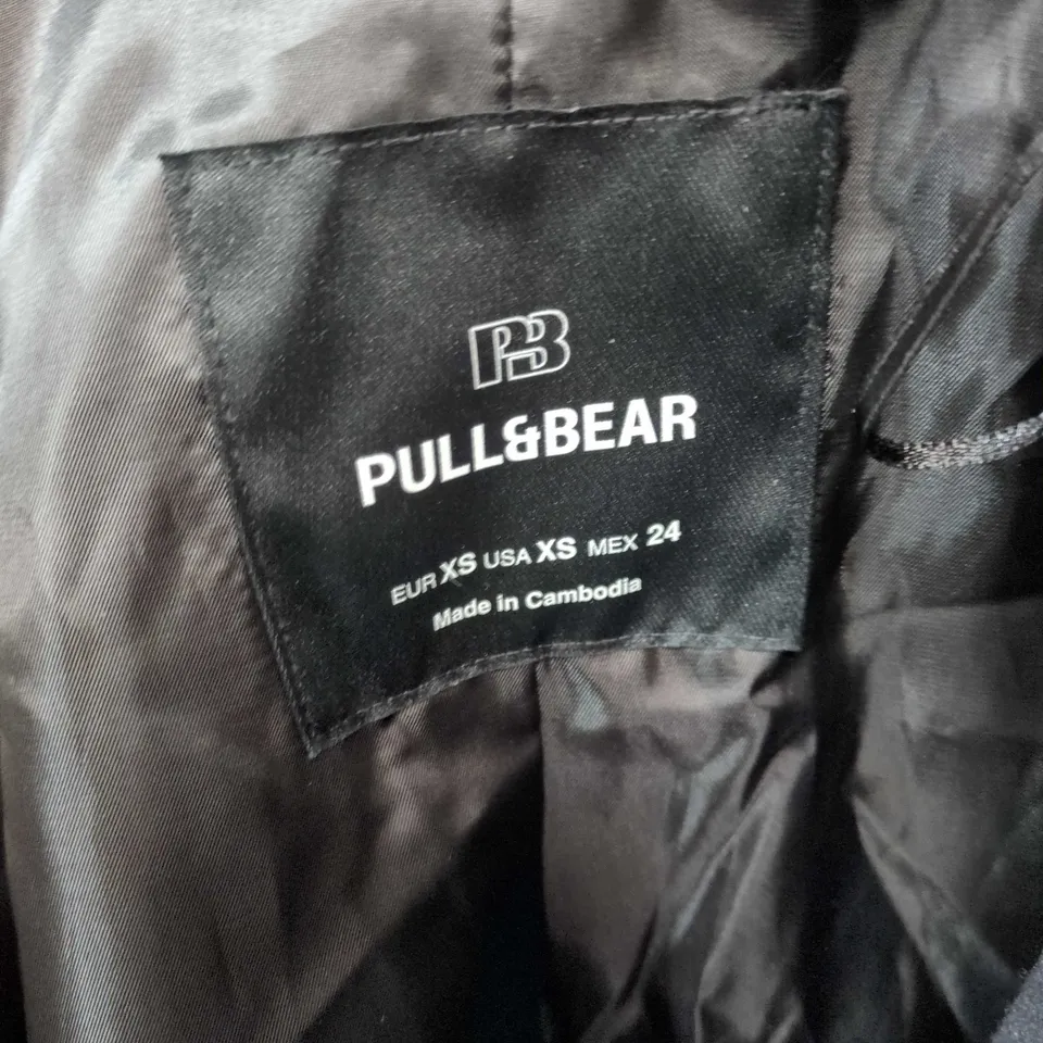 PULL&BEAR BLACK CROPPED DOUBLE-BREASTED COAT – XS (EU XS)