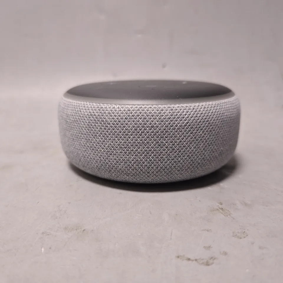 AMAZON ECHO DOT 3RD GEN SMART SPEAKER - HEATHER GRAY
