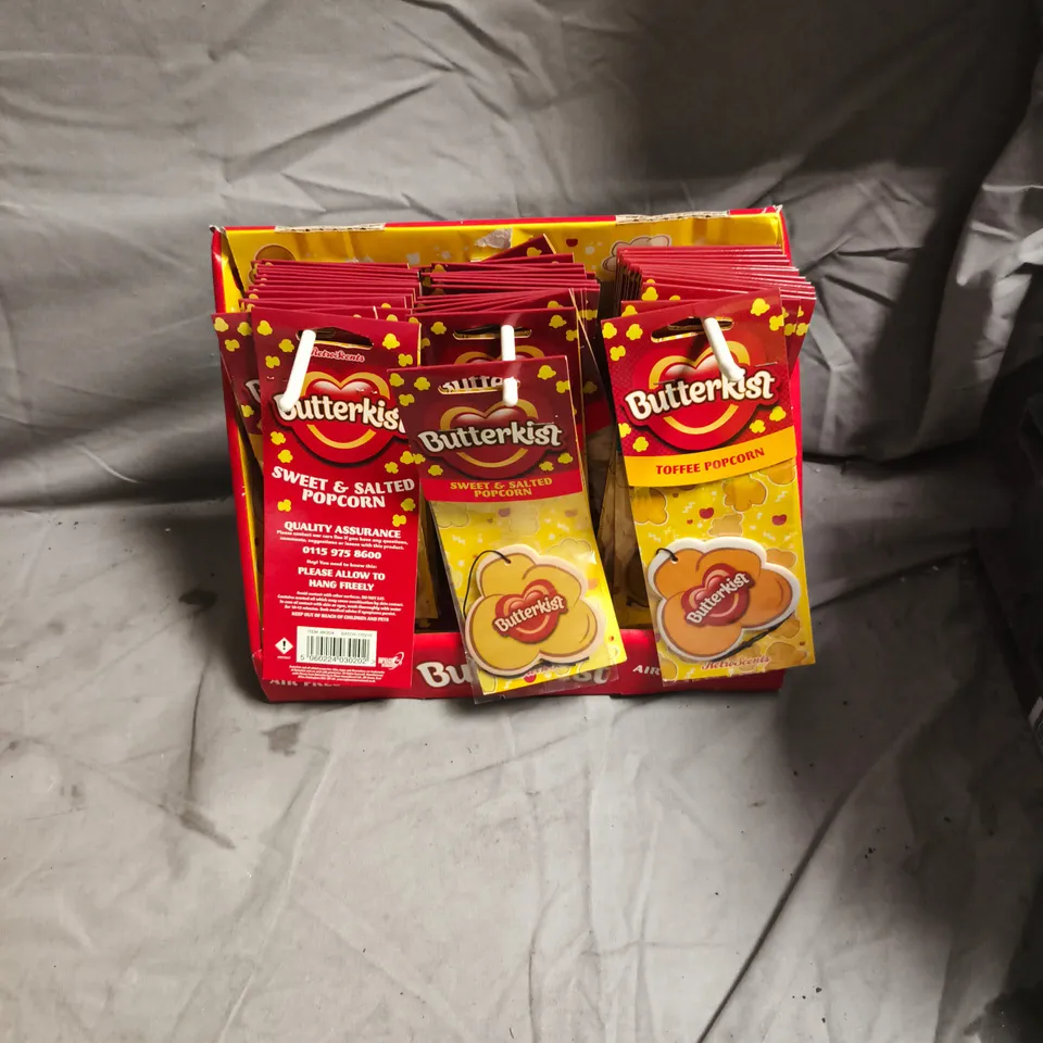 BOX OF APPROXIMATELY 90 BUTTERKIST POPCORN SWEET & SALTED CAR AIR FRESHENER 
