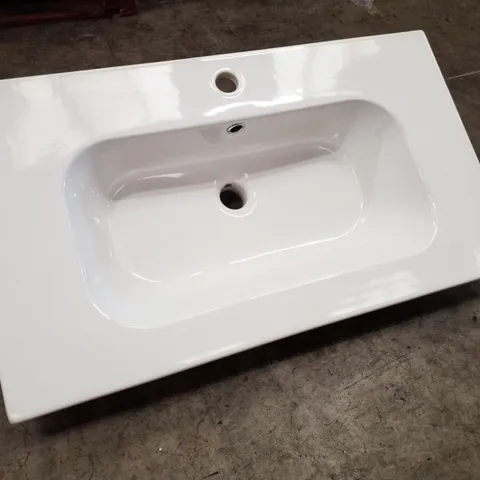 PALLET OF 11 CALYPSO VESIMA CERAMIC VANITY BASINS 810×460×160MM