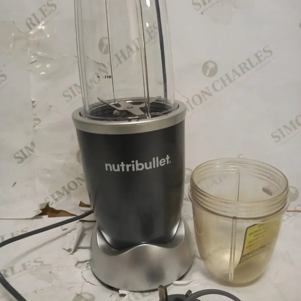NUTRIBULLET 600 SERIES HIGH SPEED BLENDER