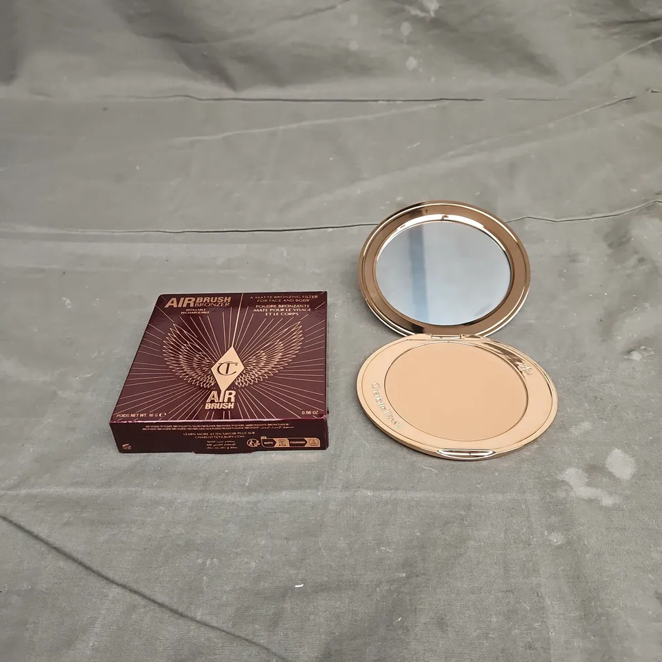 BOXED CHARLOTTE TILBURY AIRBRUSH BRONZER REFILLABLE IN2 MEDIUM 16G