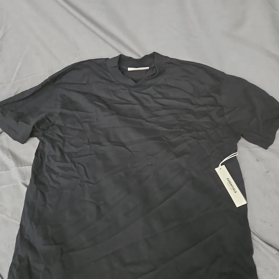 FEAR OF GOD ESSENTIALS T-SHIRT – BLACK – SIZE XL