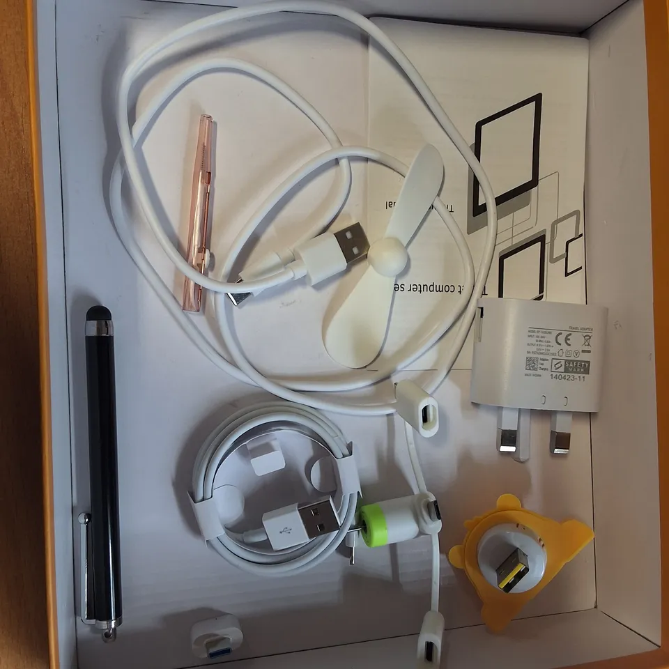 BOXED KIDS 4GB + 64GB TABLET PC WITH PROTECTIVE PINK CASE