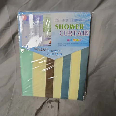 BOX OF APPROXIMATELY 20 X SHOWER CURTAINS – STRIPED MULTI-COLOUR DESIGN 