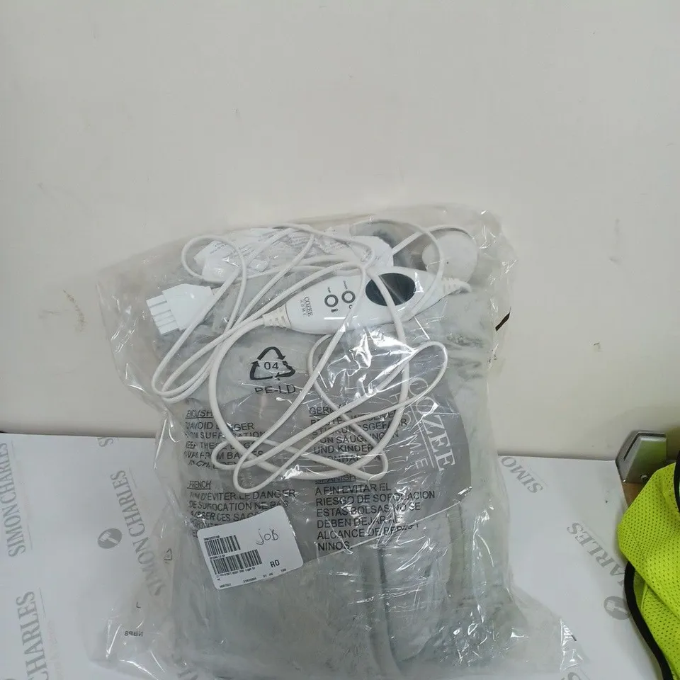 BOXED COZEE HOME VELVETSOFT HEATED THROW IN LIGHT GREY