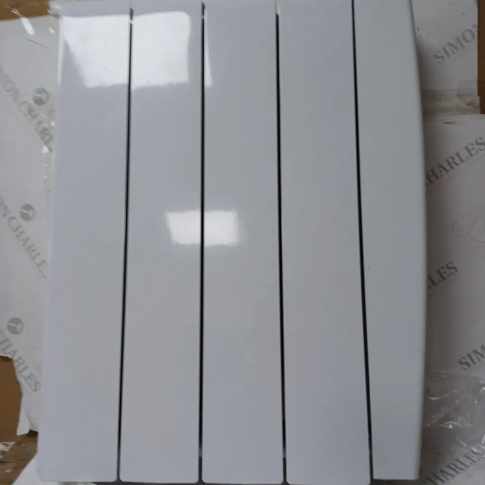WARM HOME HEATING RADIATOR WHITE 