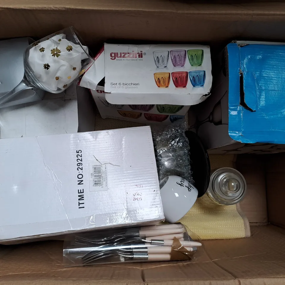 BOX OF ASSORTED HOUSEHOLD ITEMS TOO INCLUDE WOODEN PLATES , OVEN ACCESSORIES , WATCHES , ETC 