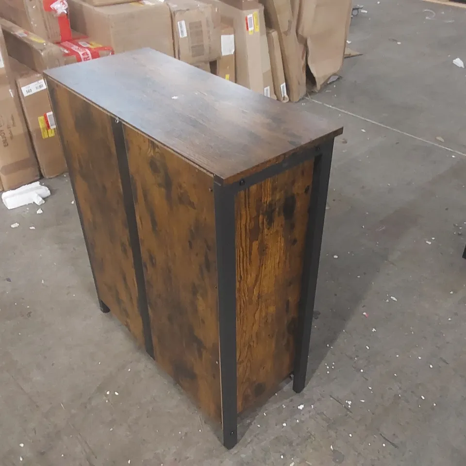 DESIGNER 2-DOOR, 1-DRAWER CABINET