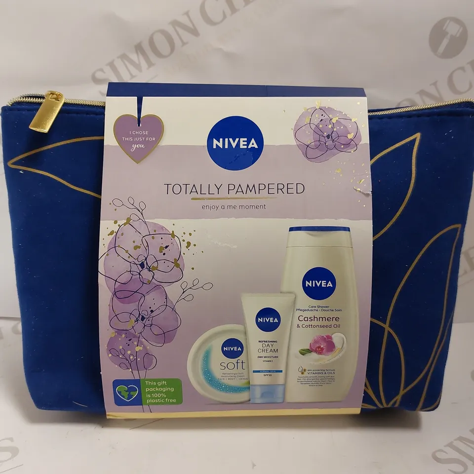 NIVEA TOTALLY PAMPERED GIFT SET