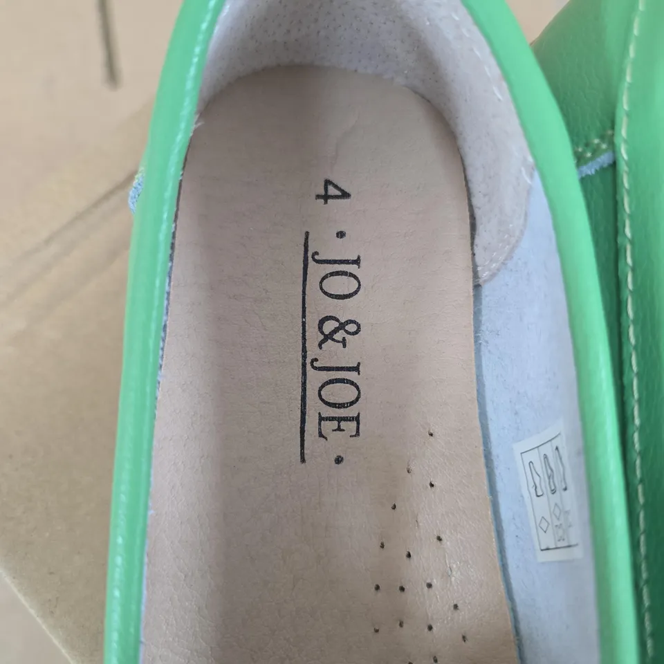 JO & JOE ' GREEN LOAFERS – UK 4