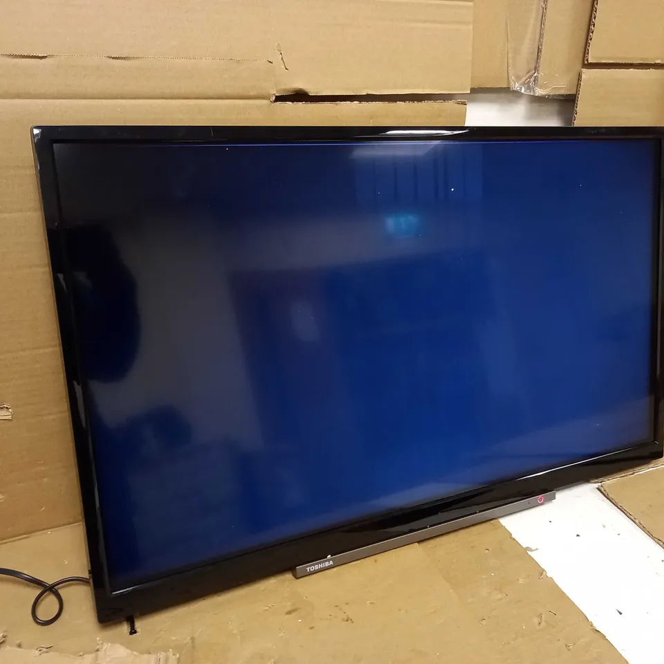 TOSHIBA 32LL3C63DB LED HDR FULL HD 1080P SMART TV