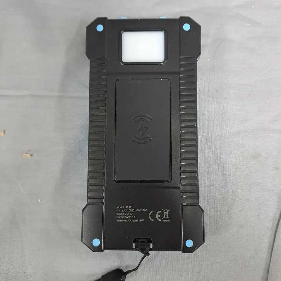 Solar Power Bank P305 10,000mAh Portable Charger (Solar)