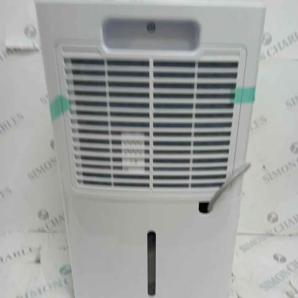 12L DEHUMIDIFIER WITH 2L WATER TANK AND TIMER