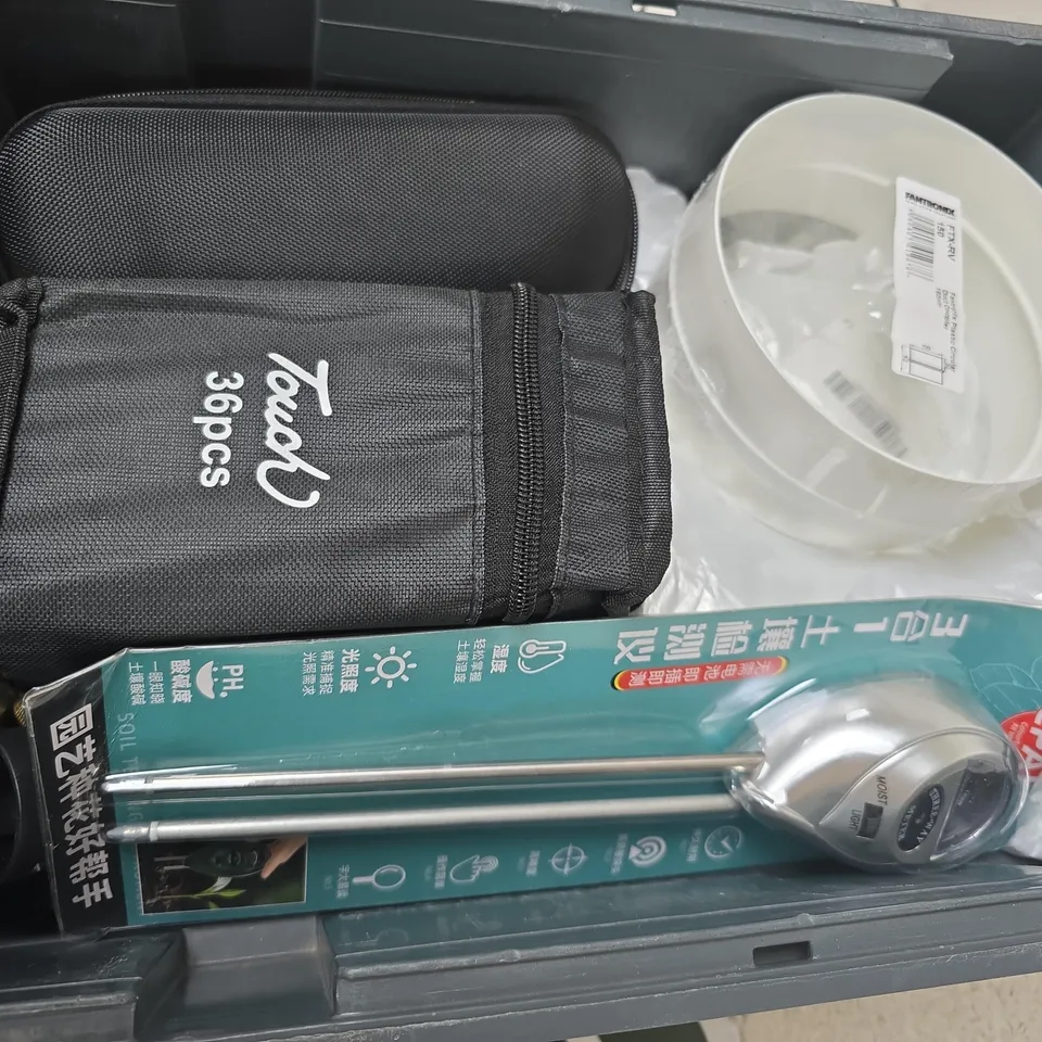 APPROXIMATELY 15 ASSORTED HOUSEHOLD ITEMS TO INCLUDE SOIL TESTING INSTRUMENT, COBALT JOBBER DRILL BITS, VOLTAGE TESTER, ETC