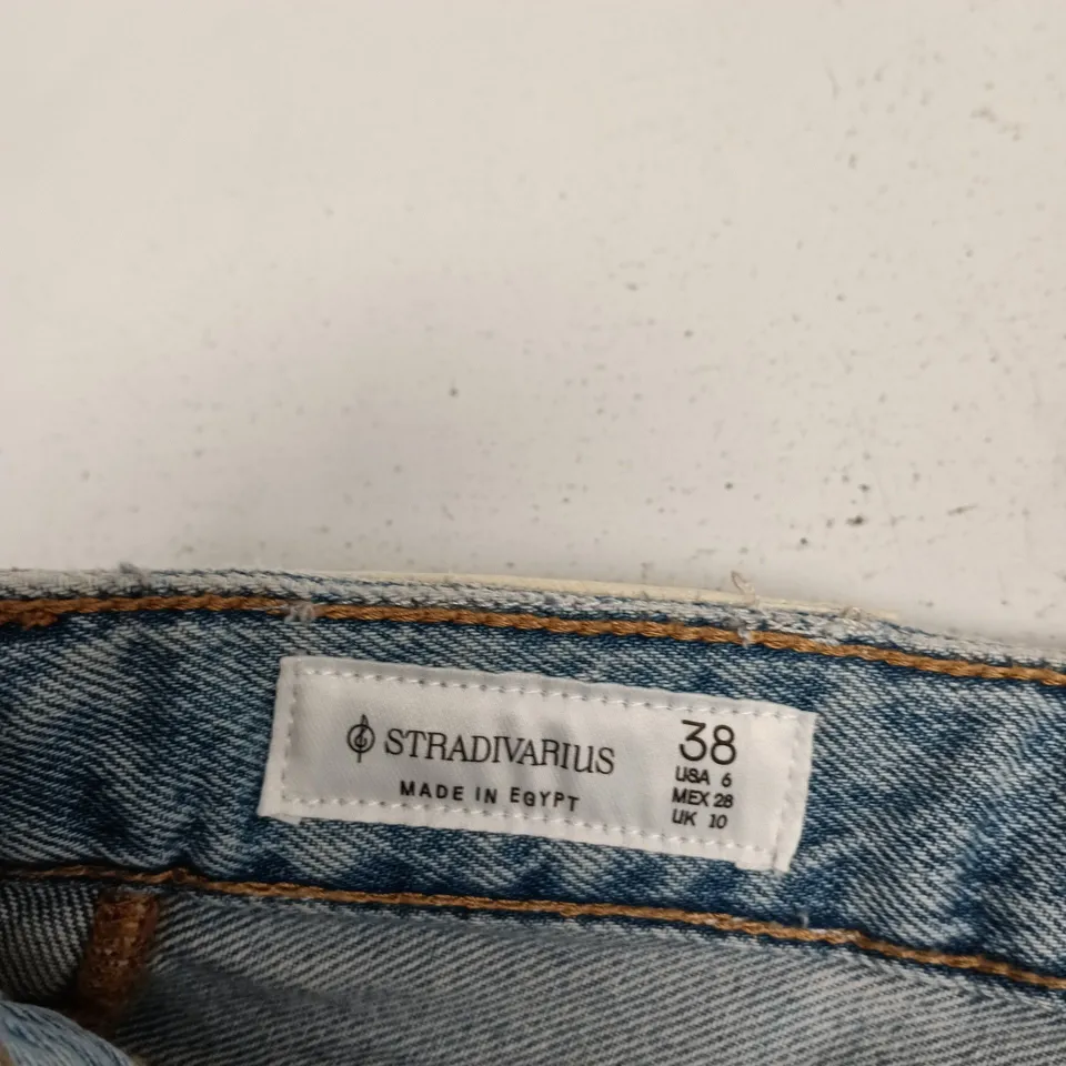 STRADIVARIUS LONGLINE DENIM SHORTS – HIGH-RISE, UK 10 (MADE IN EGYPT)