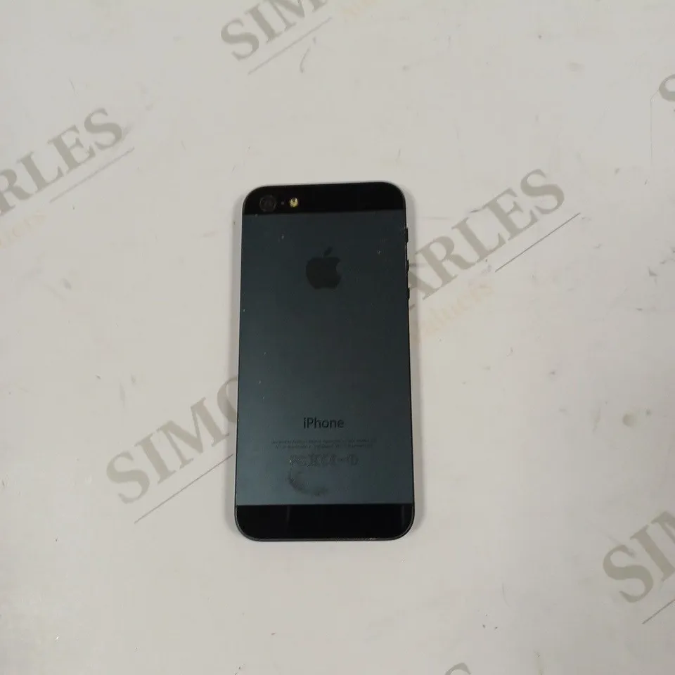APPLE IPHONE 5 (A1429) SMARTPHONE 