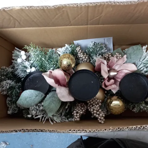 BOXED FROSTED ROSE TABLE CENTRE