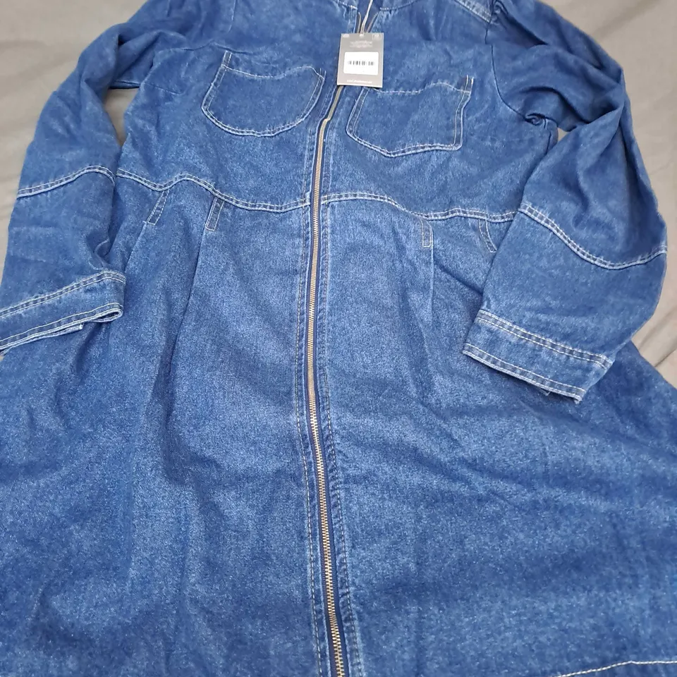 OLIVER BONAS COLLARLESS DENIM MINI DRESS IN BLUE - SIZE 12