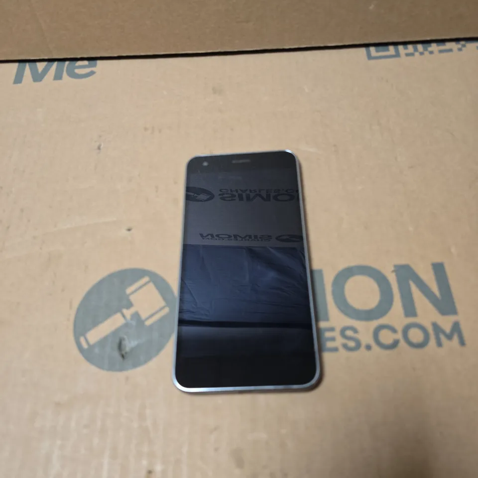 VODAFONE SMART ULTRA 6 PHONE