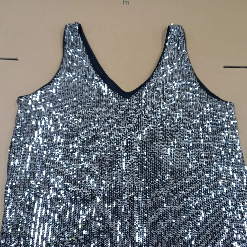 FRANK USHER SEQUIN VEST & CAMISOLE BLACK/SILVER S/M