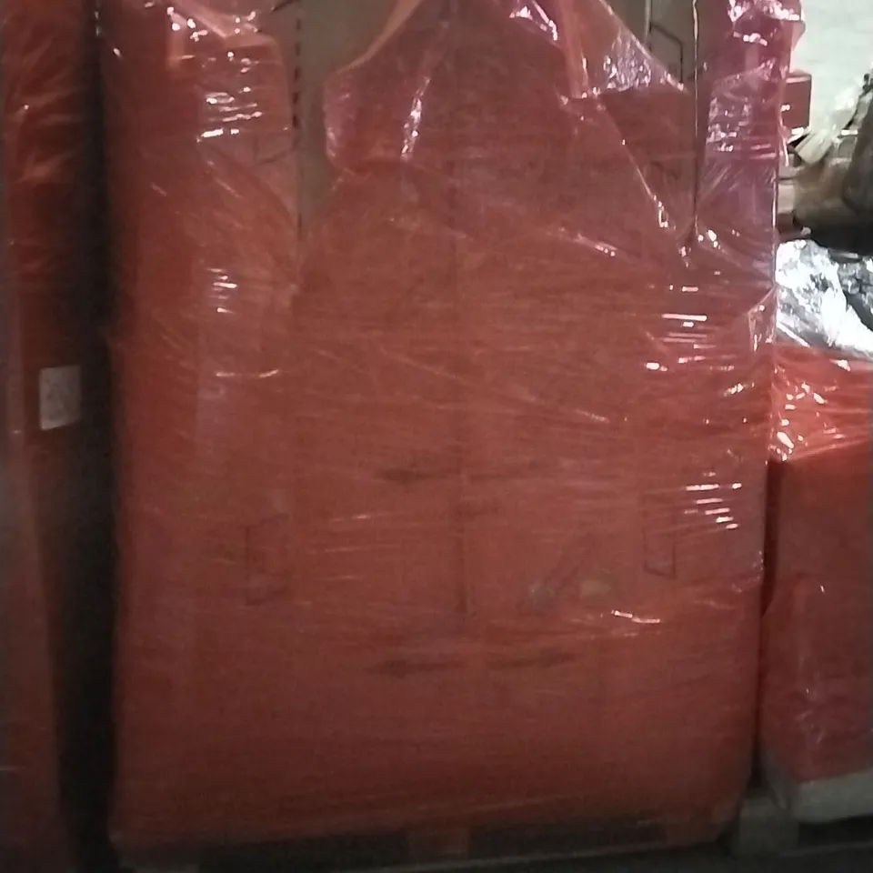 PALLET OF ASSORTED ITEMS TO INCLUDE; VANITY MIRROR, WALL CLOCK