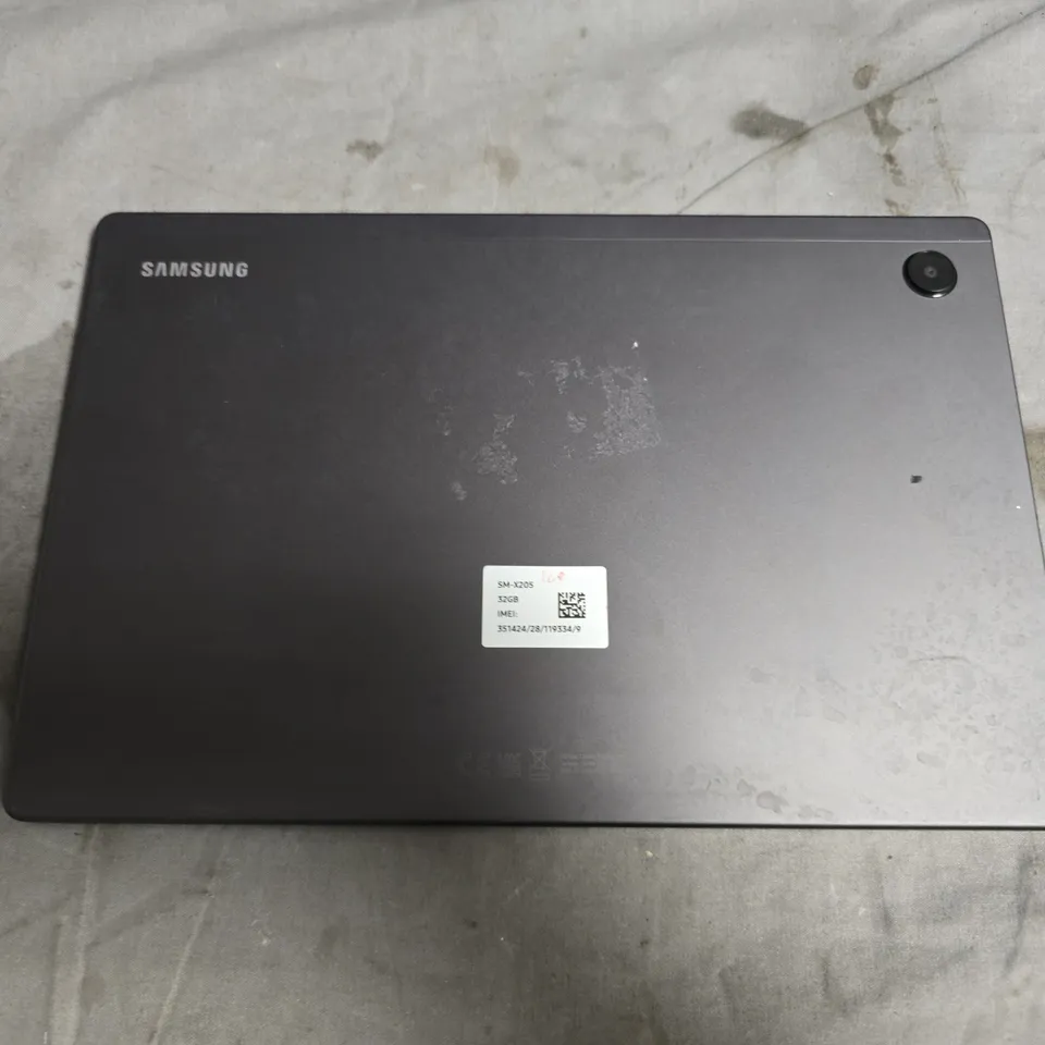 SAMSUNG GALAXY TAB A8 TABLET