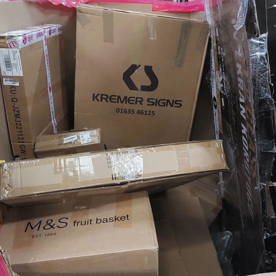 PALLET OF ASSORTED CONSUMER PRODUCTS TO INCLUDE: BEDSIDE TABLE, LIGHT BARS, SHOE STORAGE ORGANISER, TV MOUNT ECT
