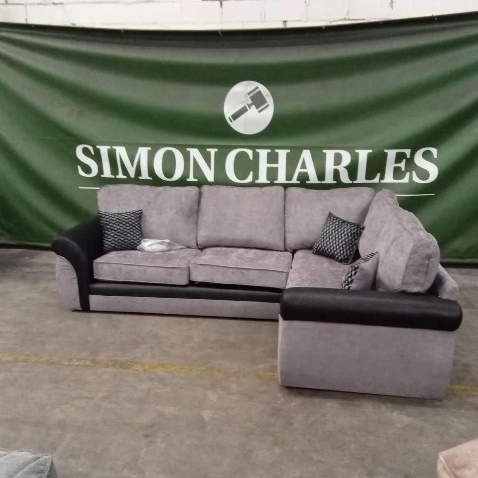 NARVA STANDARD FABRIC AND FAUX LEATHER RIGHT HAND CORNER GROUP SOFA RRP £1849