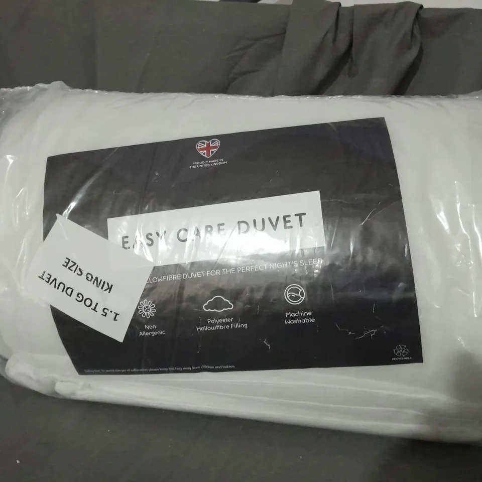 EASY CARE COSY HOLLOWFIBRE DUVET 