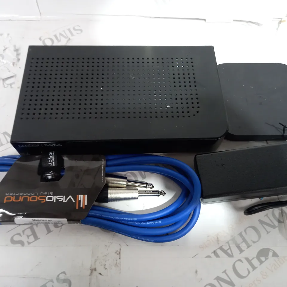 LARGE QUANTITY OF ASSORTED ELECTRICAL PRODUCTS AND ACCESSORIES TO INCLUDE; WIFI BOXES  , PLUGS AND CABLES 