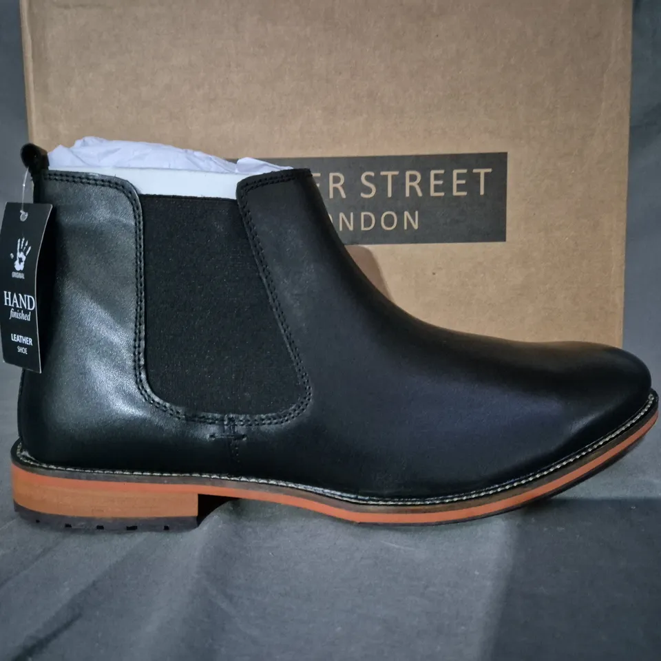 BOXED PAIR OF SILVER STREET LONDON MENS LEATHER ANKLE BOOTS - 10