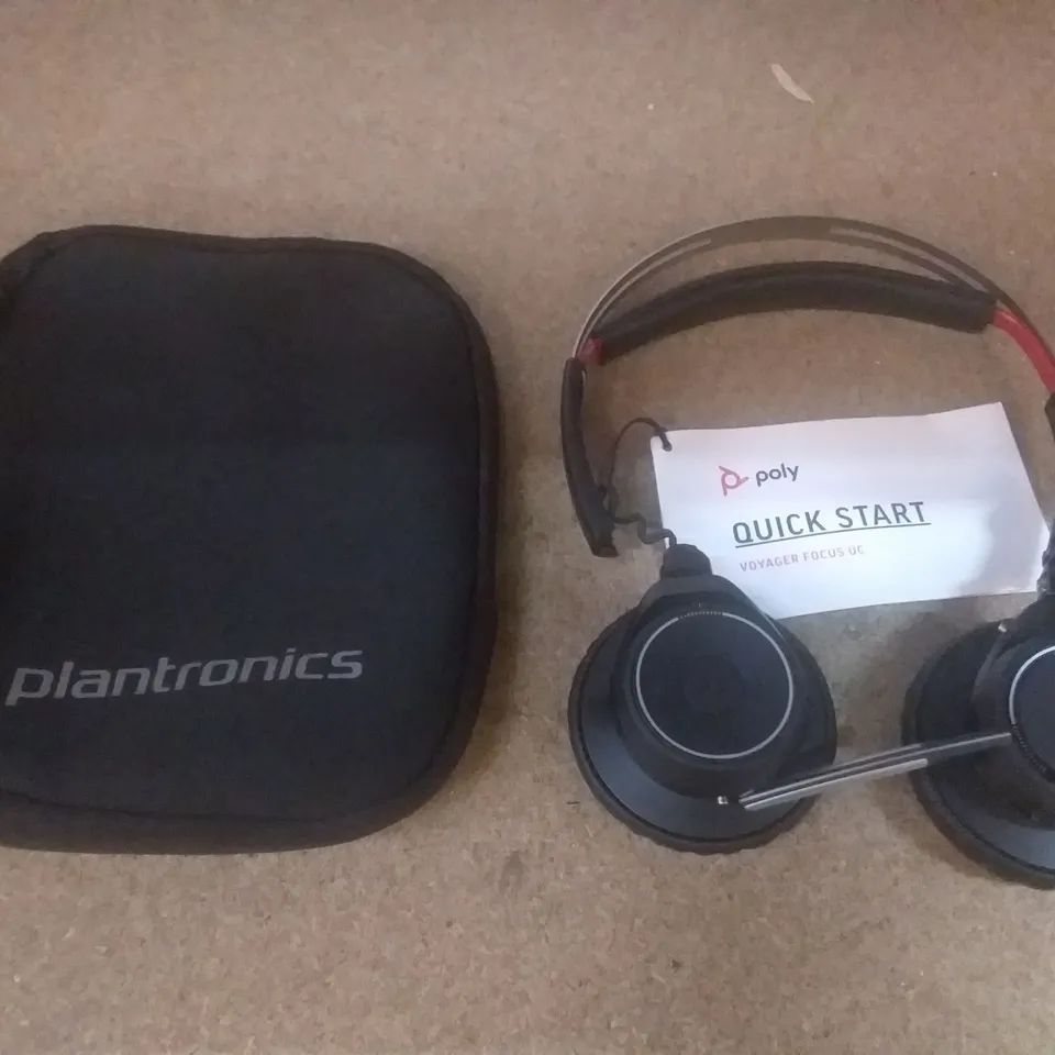 PLANTRONICS ON-EAR HEADSET