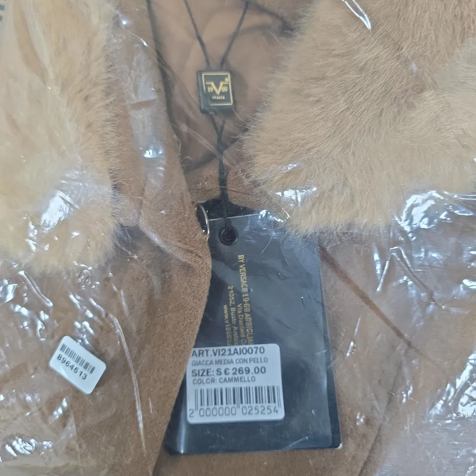 19V69 GIACCA MEDIA CON PELLO FAUX FUR TRIM COAT IN CARAMEL - SIZE SMALL
