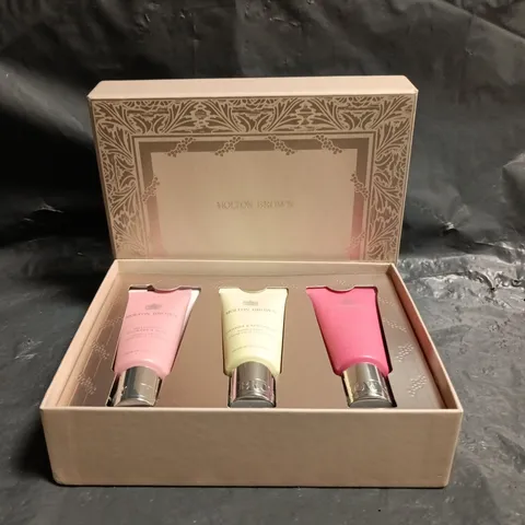 MOLTON BROWN FLORAL & SPICY HAND CREAM TRIO SET