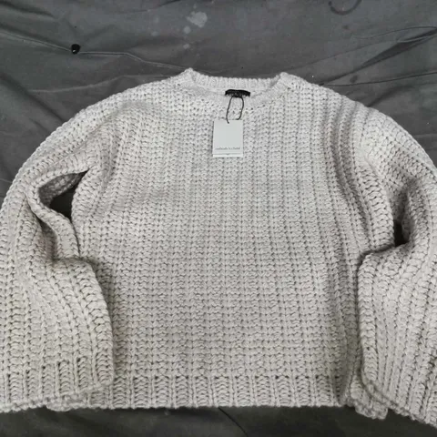 NOBODYS CHILD SUPER CHUNKY CREW NECK JUMPER IN BEIGE - UK SMALL