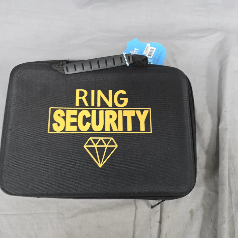RING SECURITY TOY SET WITH BADGE & CASE
