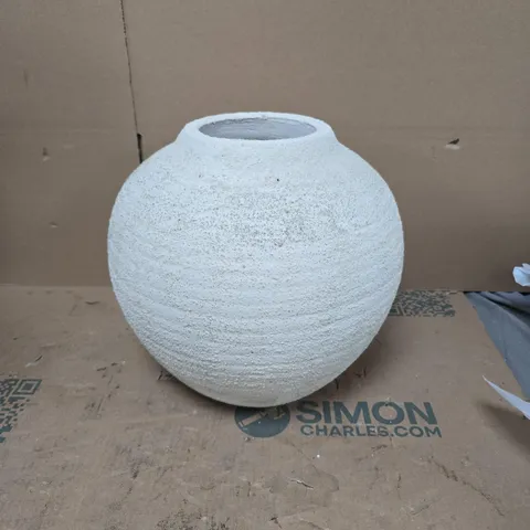 ZARA CERAMIC VASE (6371/046/802/03)