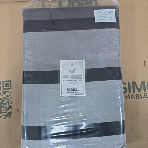 FINEST HOMEWARE DOUBLE DUVET SET 