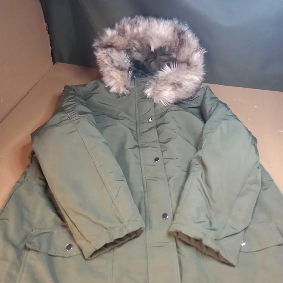  KHAKI PARKA JACKET WITH FAUX FUR HOOD SIZE 26