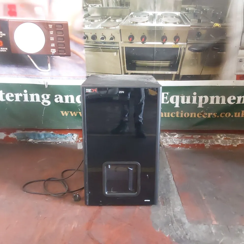 AZKOYEN ZEN 5 COMMERCIAL COFFEE VENDING MACHINE