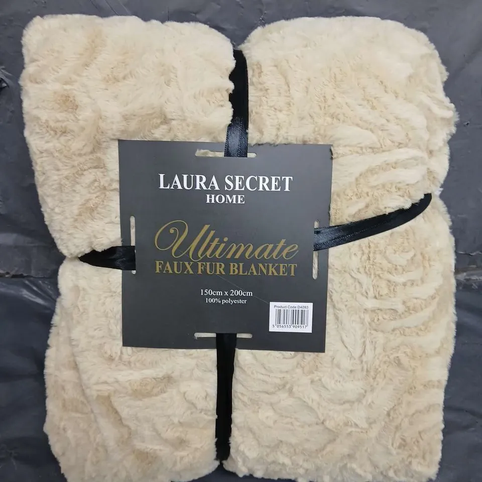 LAURA SECRET HOME ULTIMATE FAUX FUR BLANKET (150x200cm)