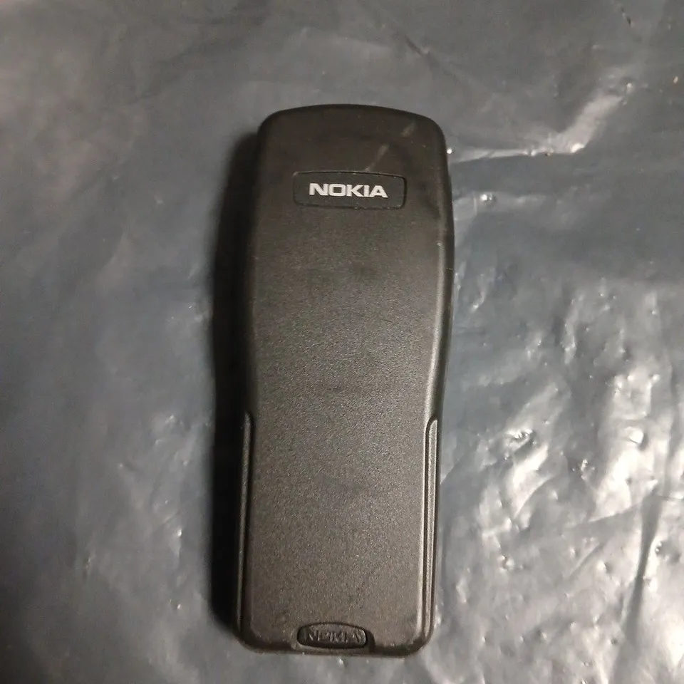 NOKIA CANDYBAR MOBILE PHONE – MODEL UNSPECIFIED