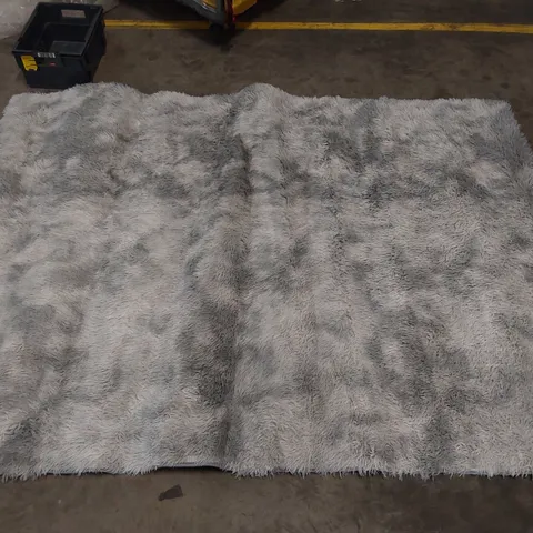 CHALANDRA SHAGGY GREY RUG // 160 X 230CM