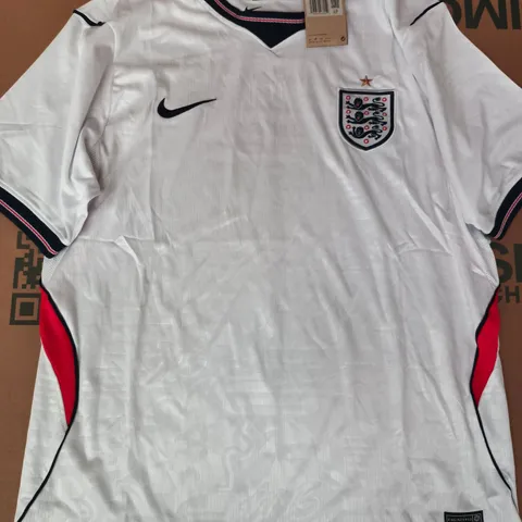 NIKE ENGLAND FOOTBALL JERSEY SIZE XL