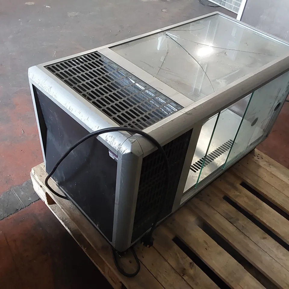 LINCAT TETLEY BRANDED D5R/100B REFRIGERATED MERCHANDISER